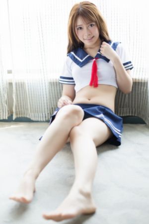 一男一女在家里撒狗粮还斗地主_4K完整在线观看